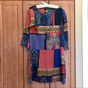 Women’s 3/4 Length Sleeve Pattern Dress, in size L